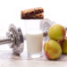Durch eine reduzierte Kalorienzufuhr, Krafttraining und die Aufnahme von Nährstoffen, kann sogar bei Übergewicht gleichzeitig Gewicht ab-
und Muskelmasse aufgebaut werden. (Bild: SENTELLO/fotolia.com)