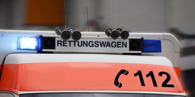 Vorderansicht eines Rettungswagens