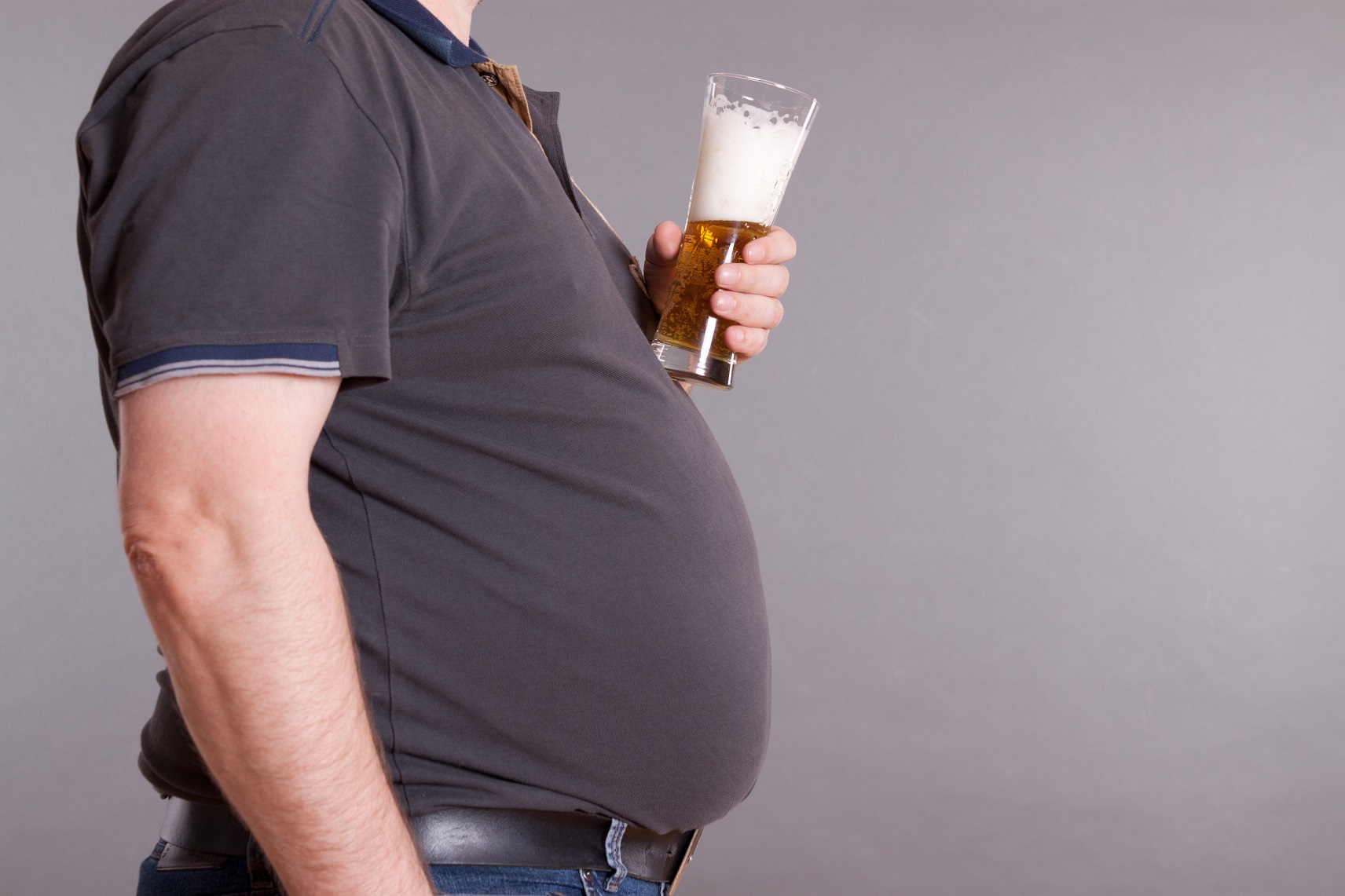 Bierbauch – Ursachen und Tipps zum Fettbauch loswerden 