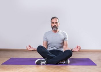 In der Selbsthypnose versetzt sich der Hypnotisand selbst in Trance. (Bild: Teodor Lazarev/fotolia.com)