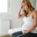 In der Schwangerschaft sind Unterleibsschmerzen nichts unübliches, sie können jedoch unter Umständen auf ernsthafte Beschwerden hinweisen. (Bild: nd3000/fotolia.com)