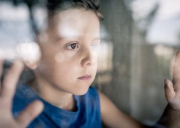 Kinder werden heute oft zu Einzelkämpfern erzogen. Bild: altanaka/fotolia.com
