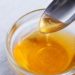 Honig sollte man, wie Zucker, in Maßen genießen. (Bild: jd-photodesign/fotolia.com)