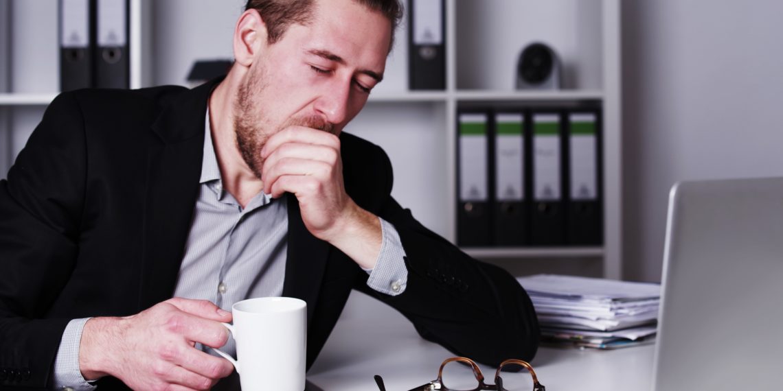 "Ausgebrannt zu sein" ist ein ernstes Thema in unserer heutigen Zeit. Zunehmender Leitungsdruck in der Arbeitswelt ist einer der Gründe. (Bild: Wellnhofer Designs/fotolia.com)
