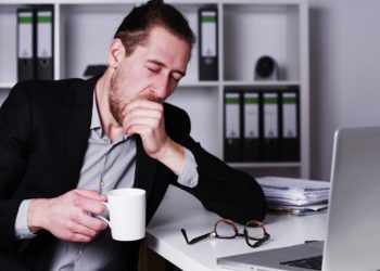"Ausgebrannt zu sein" ist ein ernstes Thema in unserer heutigen Zeit. Zunehmender Leitungsdruck in der Arbeitswelt ist einer der Gründe. (Bild: Wellnhofer Designs/fotolia.com)