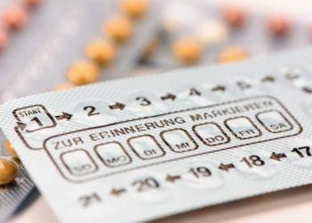 Auch Hormonpräparate wie die Pille, können Schmerzen in den Eierstöcken auslösen. (Bild: Wolfilser/fotolia.com)