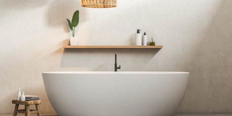 Seitenansicht einer Badewanne