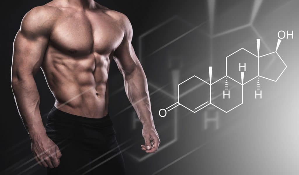 Muskulöser Männeroberkörper mit der chemischen Formel für Testosteron im Vordergrund