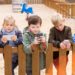 Immer mehr Kinder und Jugendliche werden süchtig nach ihrem Smartphone. (Bild:  JackF/Stock.Adope.com)