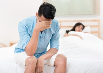 Bei sexuellen Problemen von Männern kann der Einsatz von Testosteron sinnvoll sein, aber wie sieht es bei generellen gesundheitlichen Problemen aus? (Bild:  kokliang1981/Stock.Adobe.com)