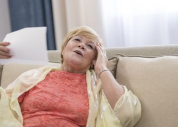 Frauen erhalten Hormonersatztherapien, um sie vor unangenehmen Nebenwirkungen der Menopause zu schützen. (Bild:  yavdat/Stock.Adobe.com)