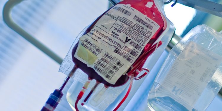 Blut im Beutel für eine Bluttransfusion