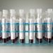 Mehrere mit Blut gefüllte Coronavirus-Test-Reagenzgläser