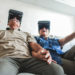Virtuelle Realität ist eine Möglichkeit, um sich vor den psychischen Auswirkungen der Coronakrise zu schützen. (Bild: DisobeyArt/Stock.Adobe.com)