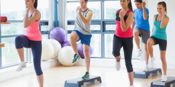 Aerobic führt in jedem Alter zu einer Verbesserung der Funktionen des Gehirns. (Bild: WavebreakMediaMicro/Stock.Adobe.com)