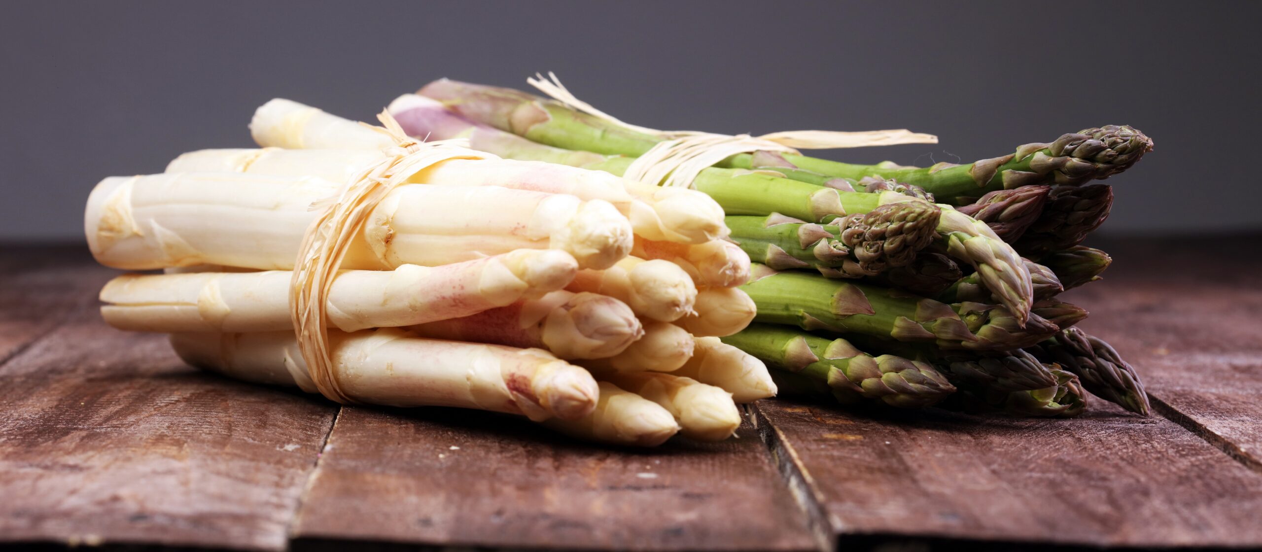 Ernährung: Spargel – Kalorienarm und reich an Vitaminen und ...