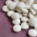 Aspirin scheint vor Darmkrebs zu schützen, selbst wenn eine starke genetische Veranlagung vorliegt. (Bild: Margaret M Stewart/Stock.Adobe.com)