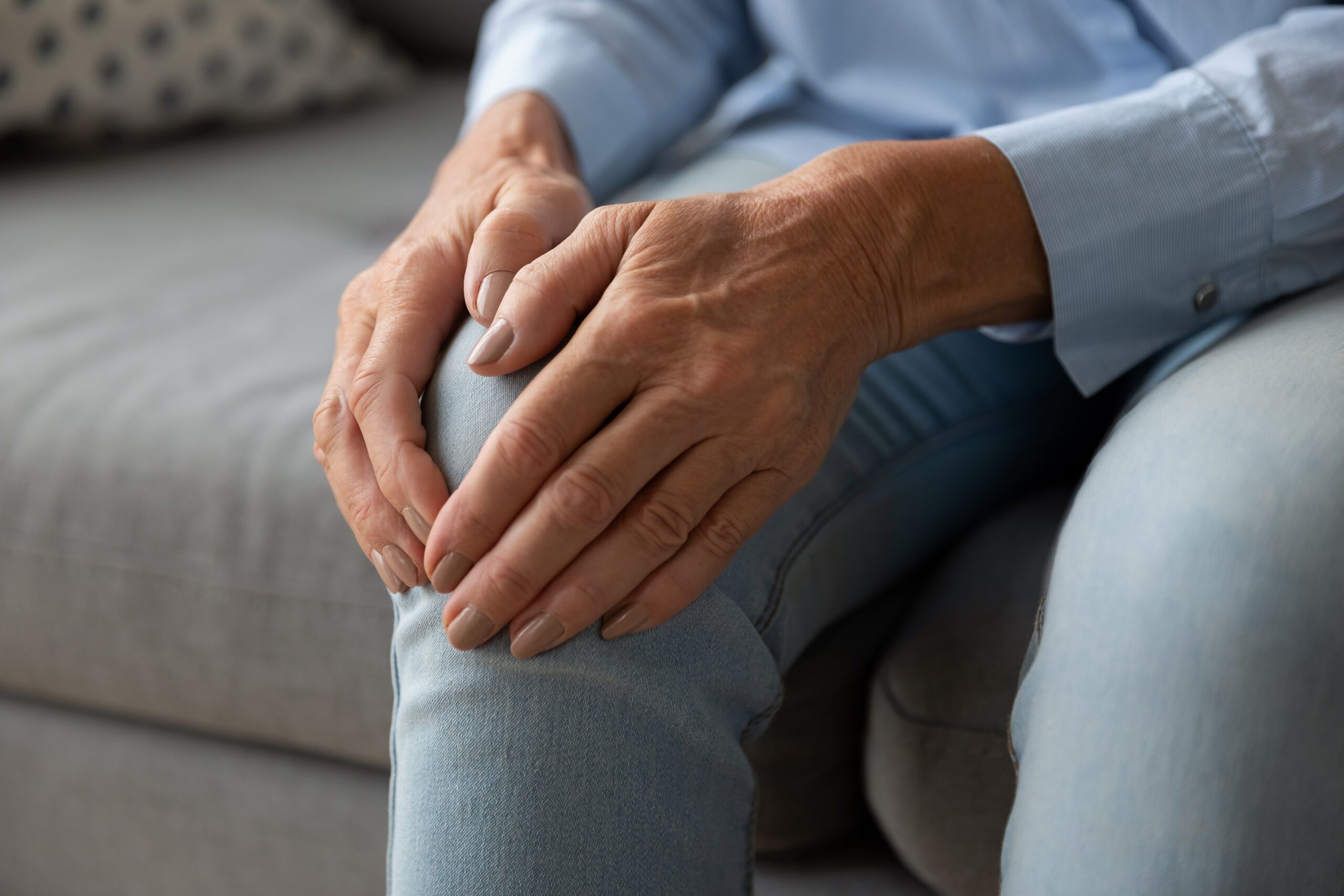 Arthrose: Wirkstoffziele für bisher unheilbare Gelenkerkrankung Osteoarthritis identifiziert - Vimarsana News