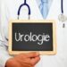 Es gibt verschiedene Gründe, warum Männer ab einem bestimmten Alter regelmäßig einen Urologen aufsuchen sollten. (Bild: DOC RABE Media/Stock.Adobe.com)