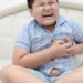 Wird durch Covid-19 bei Kindern eine Erkrankung ausgelöst, welche zu dauerhaften Schäden am Herz führt? (Bild: kwanchaichaiudom/Stock.Adobe.com)