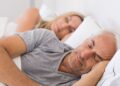 Die Qualität des Schlaf scheint eine Vorhersage des Zeitpunkts für die Entstehung von Alzheimer zu ermöglichen. (Bild: Rido/Stock.Adobe.com)