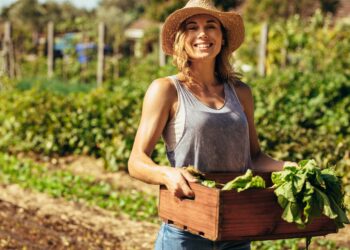 Ländliche Arbeit scheint der Knochengesundheit von Frauen zu Gute zu kommen. (Bild: Jacob Lund/Stock.Adobe.com)