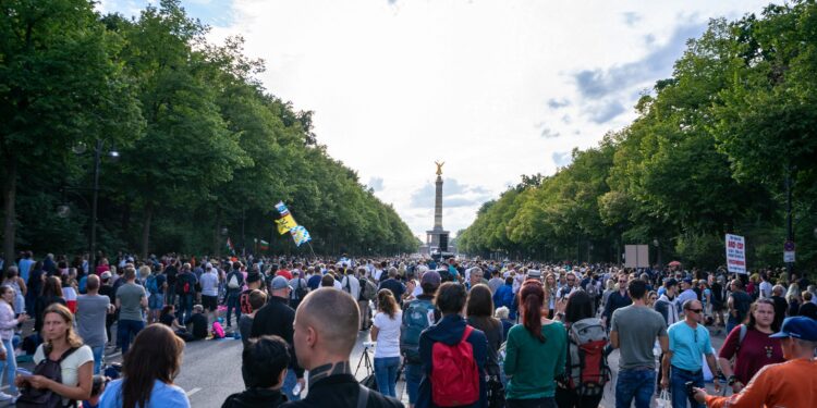 Demonstration gegen die Anti-Corona-Maßnahmen in Berlin