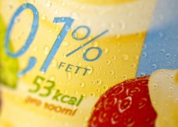 0,1% Fettangabe auf einer Verpackung mit Kalorienangabe