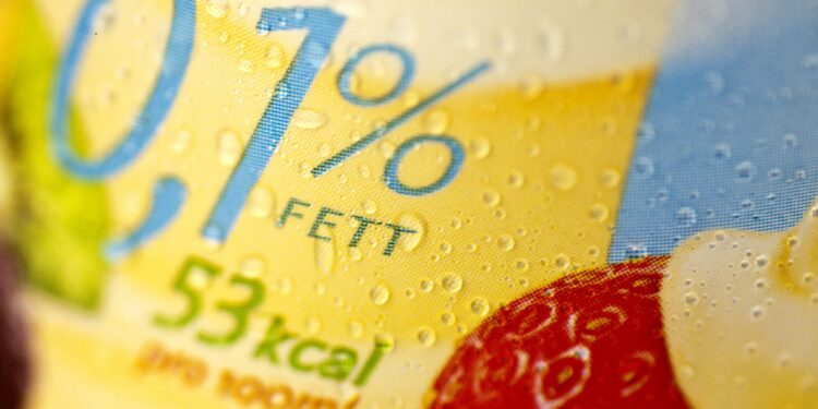 0,1% Fettangabe auf einer Verpackung mit Kalorienangabe