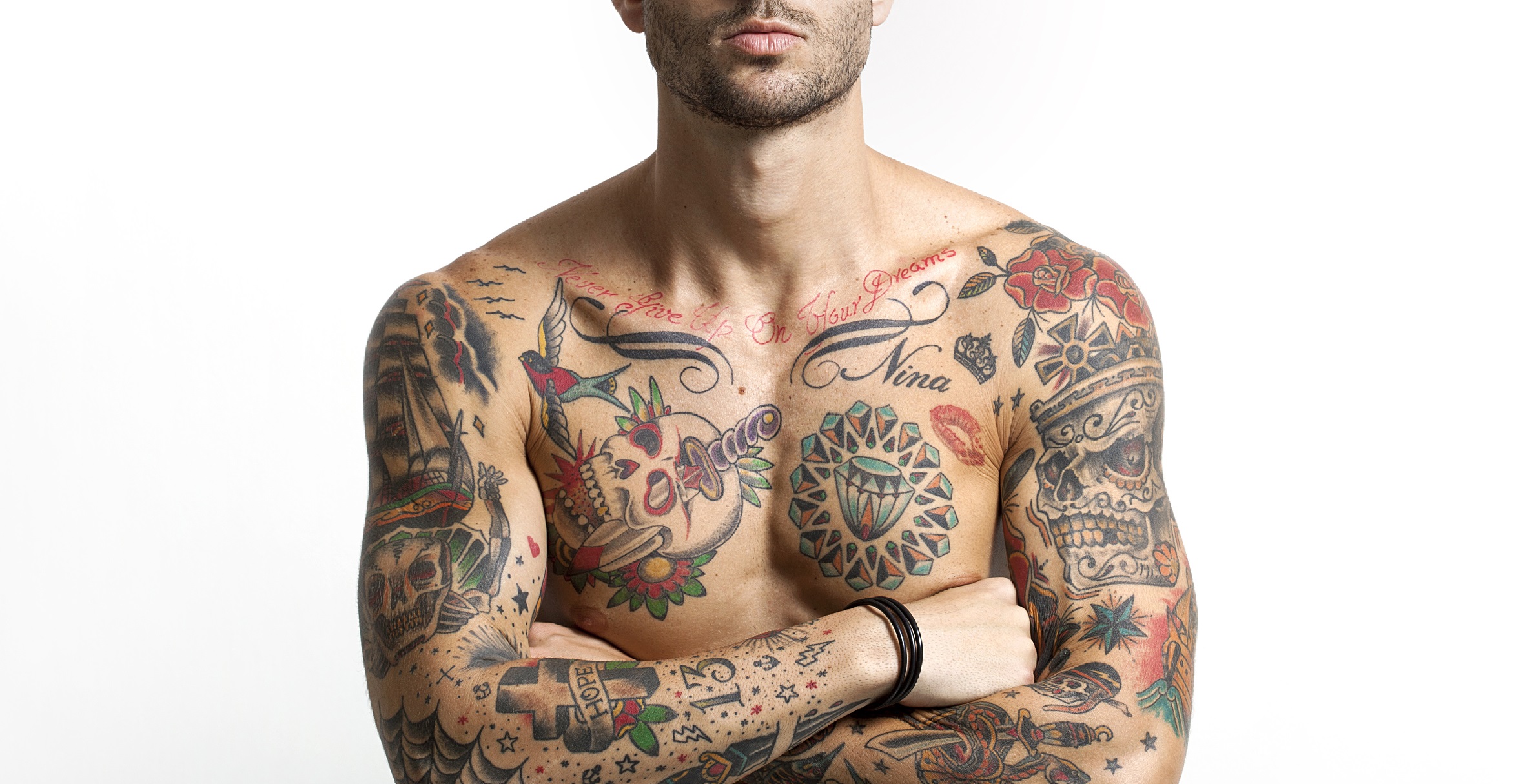 Extreme tattoos und piercings bei frauen
