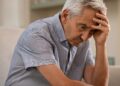 Ein frühzeitige Diagnose von Alzheimer aufgrund der Bewegung könnte extrem vorteilhaft für betroffenen Menschen sein. ( Bild: Rido/stock.adobe.com)