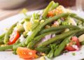 Bohnen lassen sich auf vielfältige Weise zubereiten, unter anderem als Salat. (Bild: M.studio/stock.adobe.com)