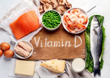 Eine Auswahl an Lebensmitteln, die reich an Vitamin D sind.