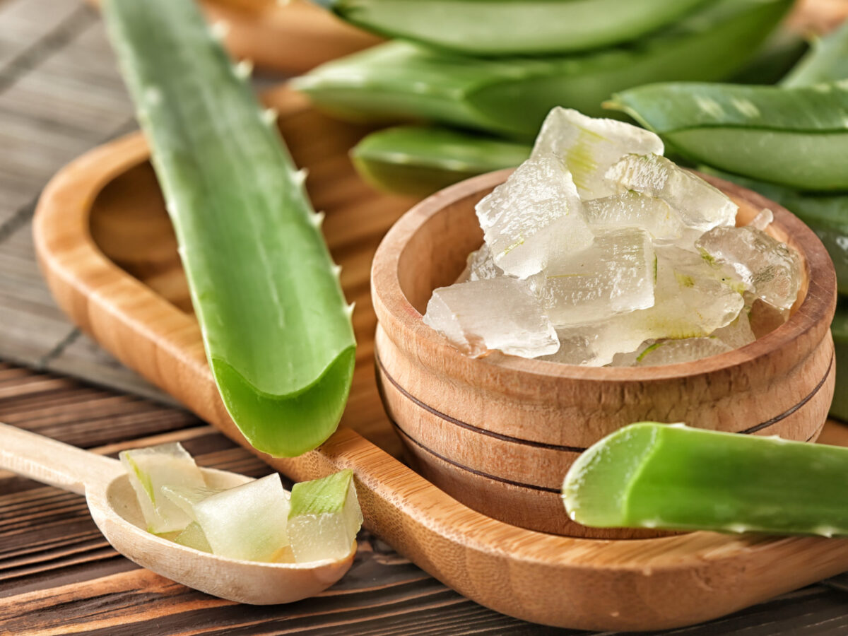 Ernhrung: Aloe Vera-Saft hilft gegen Sodbrennen, Verstopfung und Akne   Heilpraxis