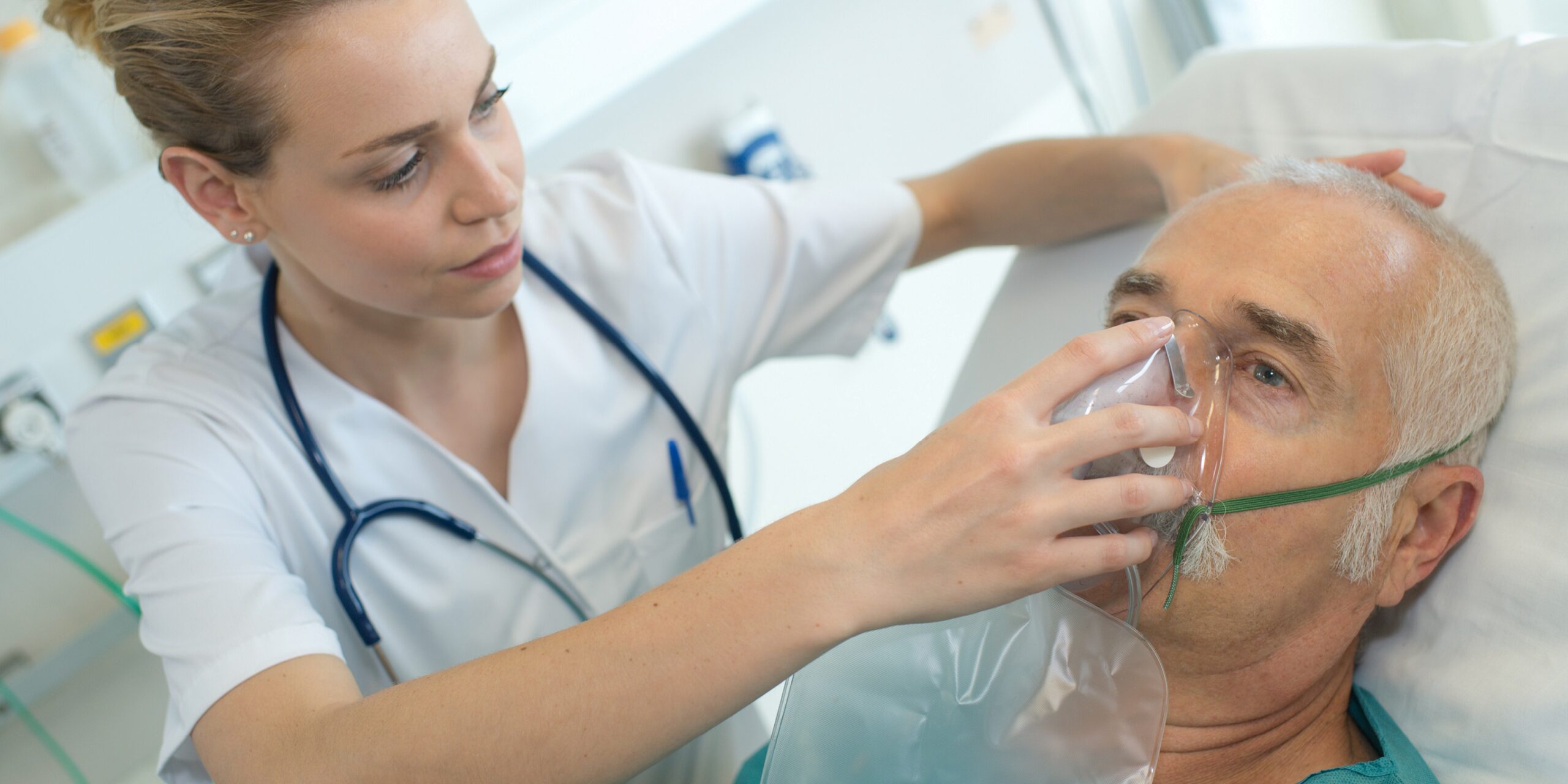 Sauerstofftherapie Wirkung, Anwendung und Gegenanzeigen Heilpraxis