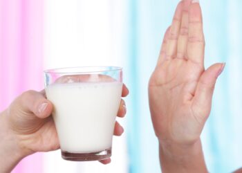 Bei der Milchallergie besteht eine immunologische Reaktion gegen das in Milchprodukten enthaltene Eiweiß. Sie ist nicht zu verwechseln mit der Laktoseintoleranz. (Bild: absolutimages/stock.adobe.com)