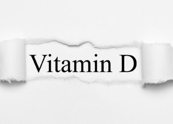 Schriftzug Vitamin D auf weißem Grund.