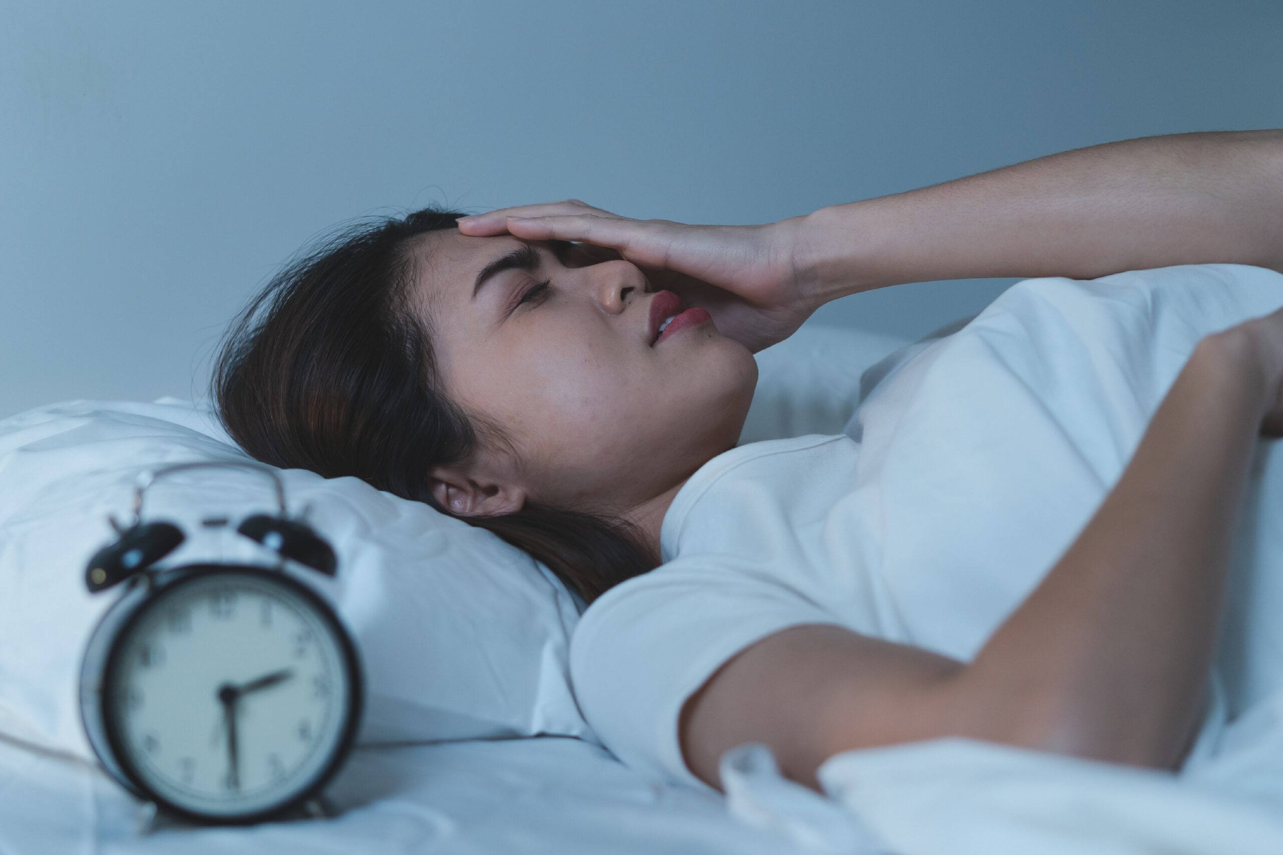 Kopfschmerzen-beim-Aufwachen-Diese-Ursachen-k-nnten-dahinter-stecken