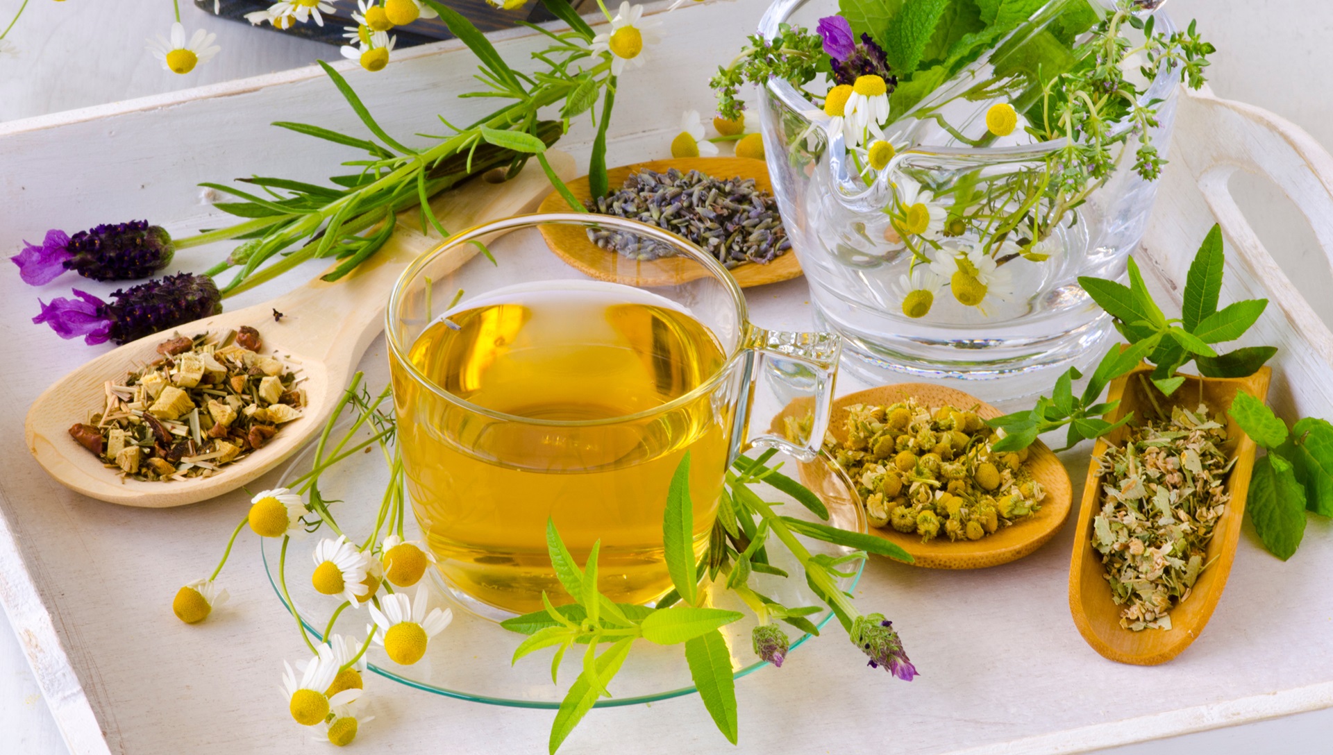 Herbal teas have been identified as a source of health-promoting fats – a healing practice
